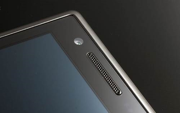 手機聽筒粘結(jié)前等離子處理